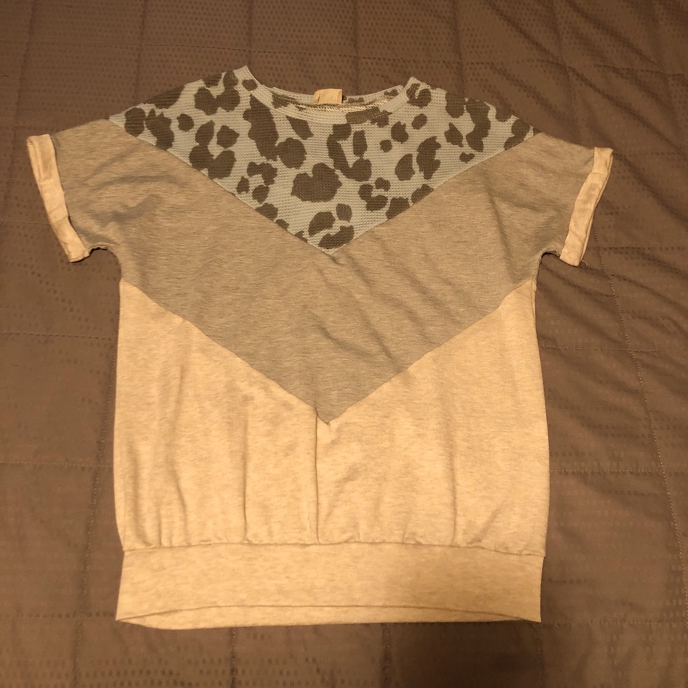 Lovely Melody waffle knit banded hem shirt